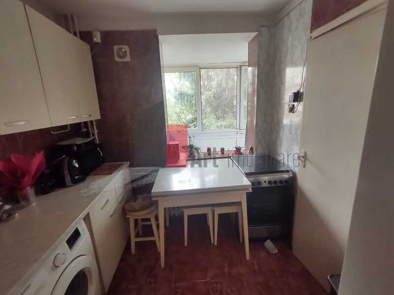 Piata Sudului, Secuilor, vanzare apartament 3 camere