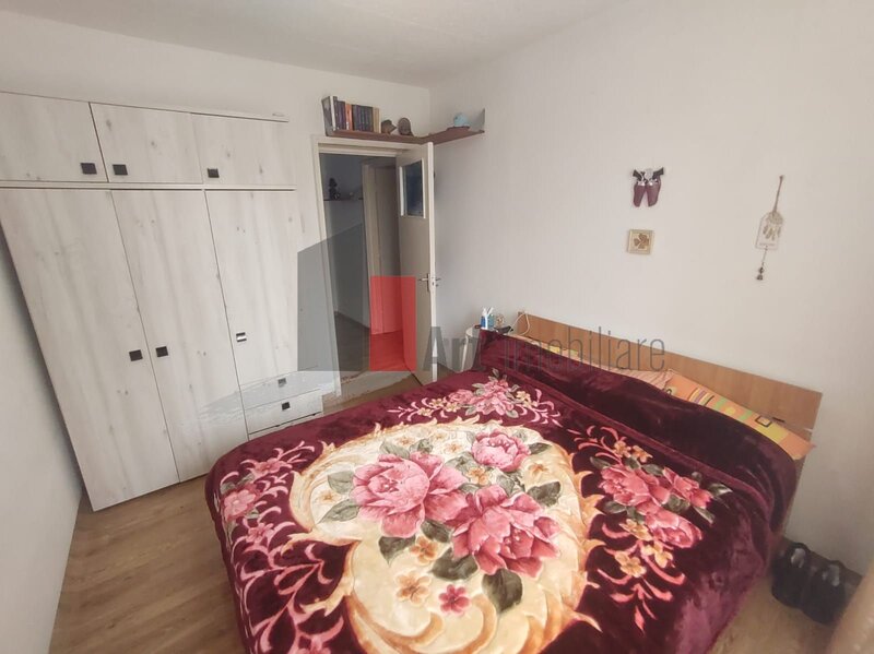 Piata Sudului, Secuilor, vanzare apartament 3 camere